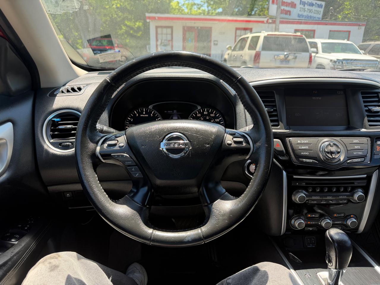 Nissan Pathfinder  2018