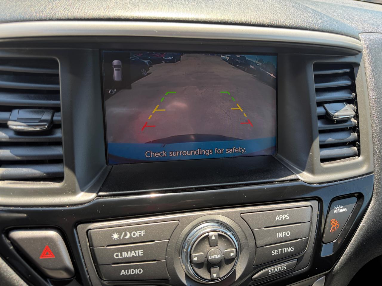 Nissan Pathfinder  2018