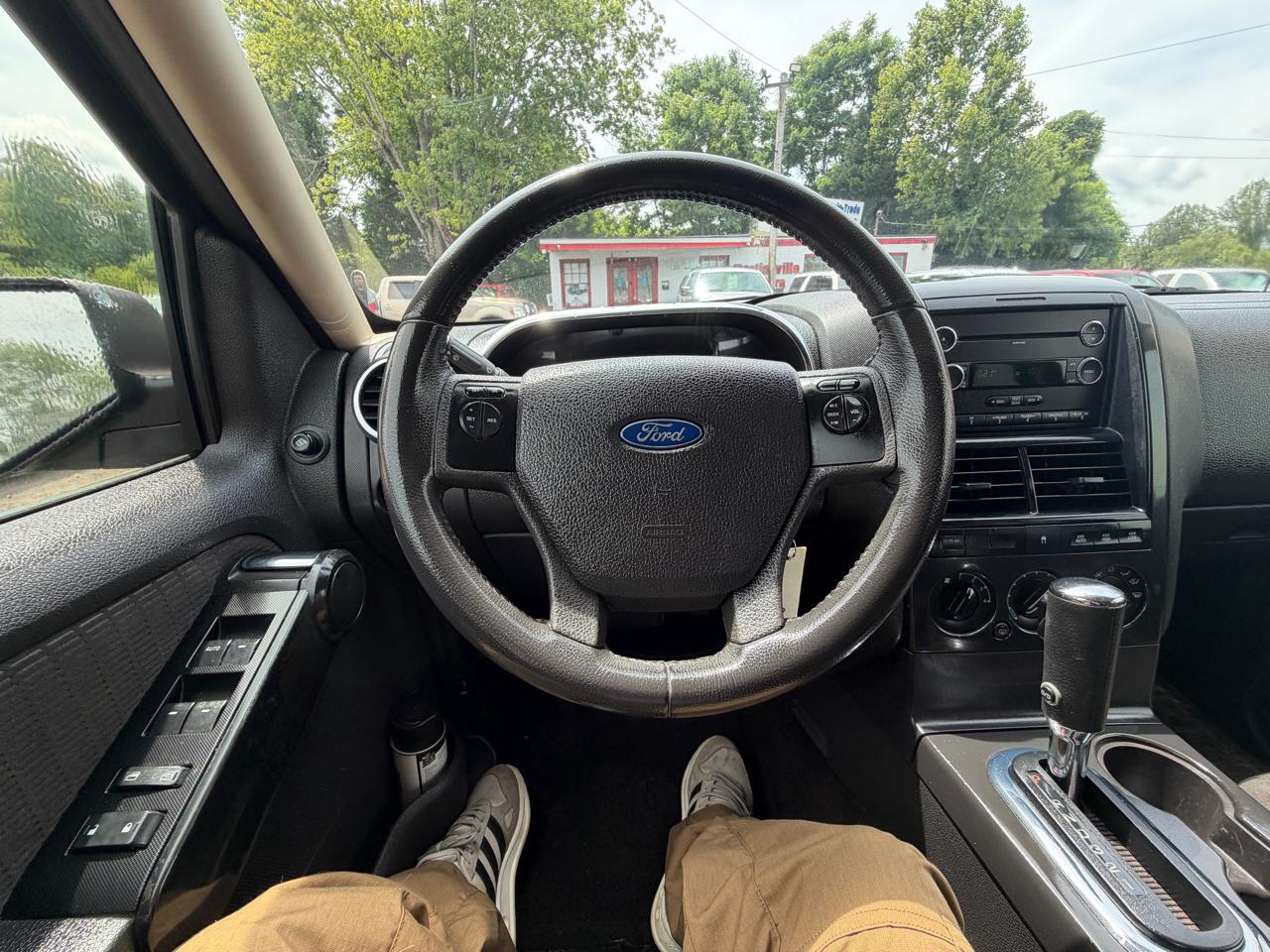 Ford Explorer XLT 2010