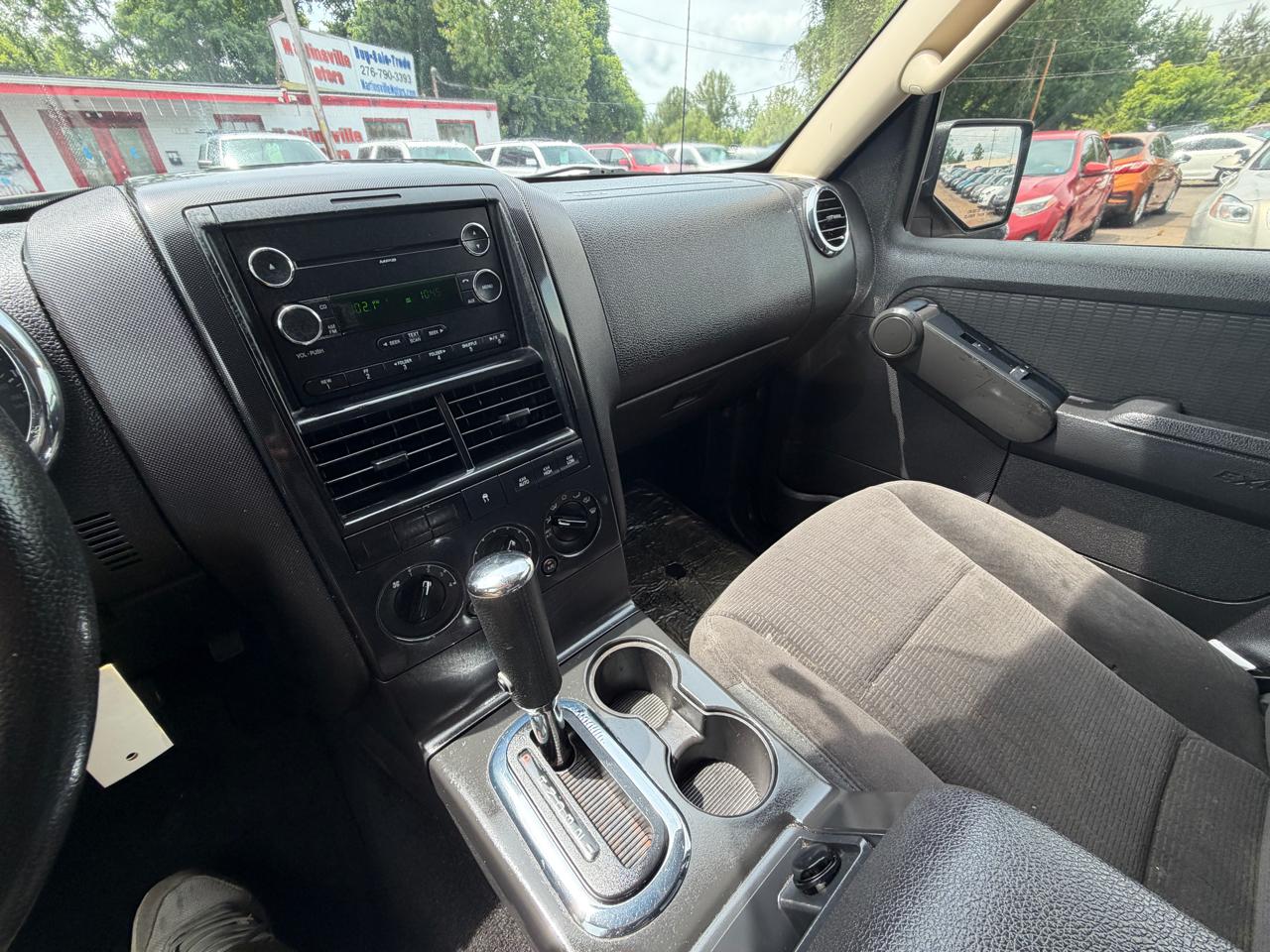 Ford Explorer XLT 2010