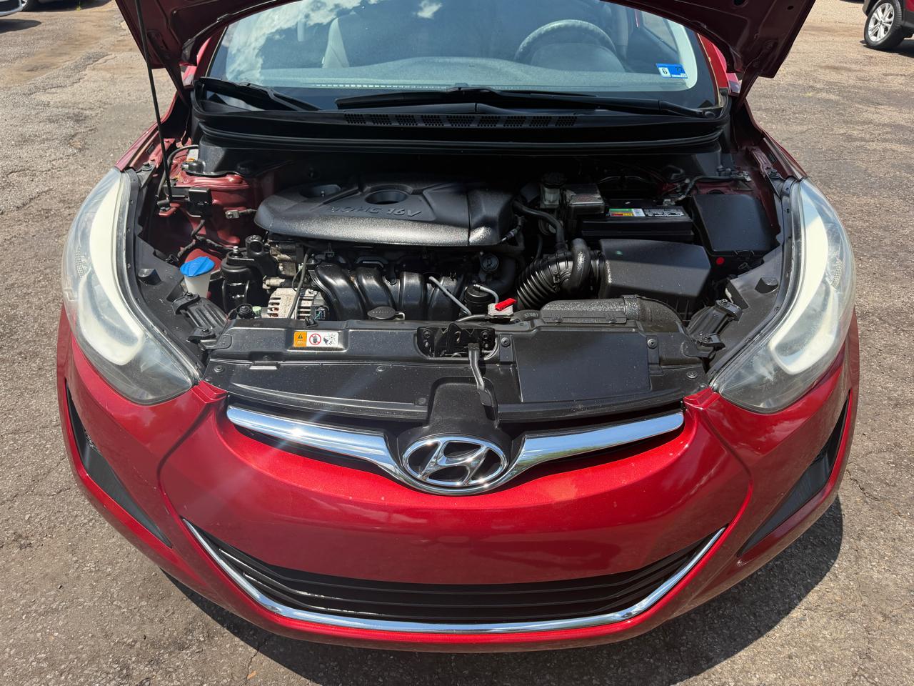 Hyundai Elantra SE 6AT 2016