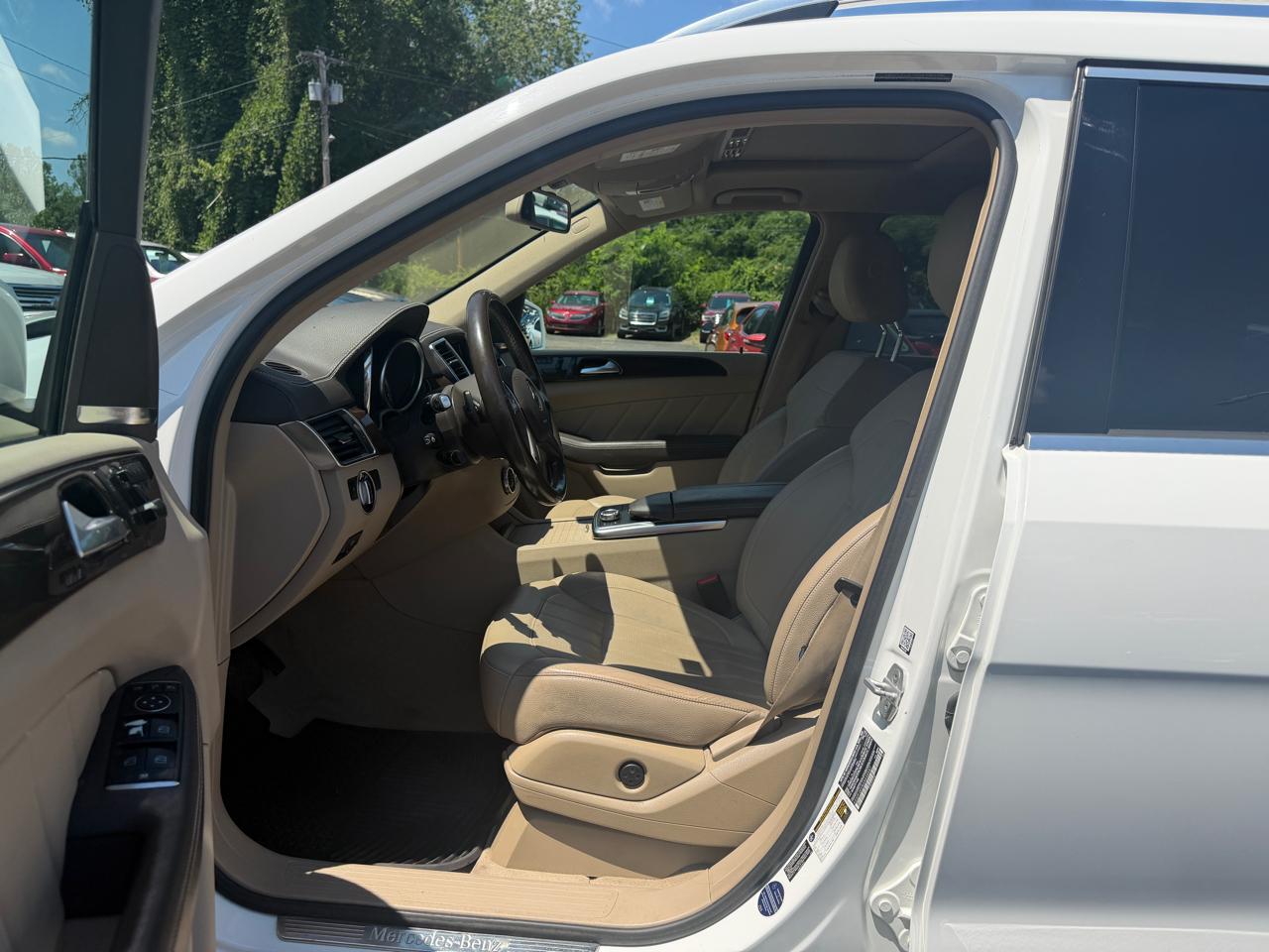Mercedes-Benz GL-Class  2016