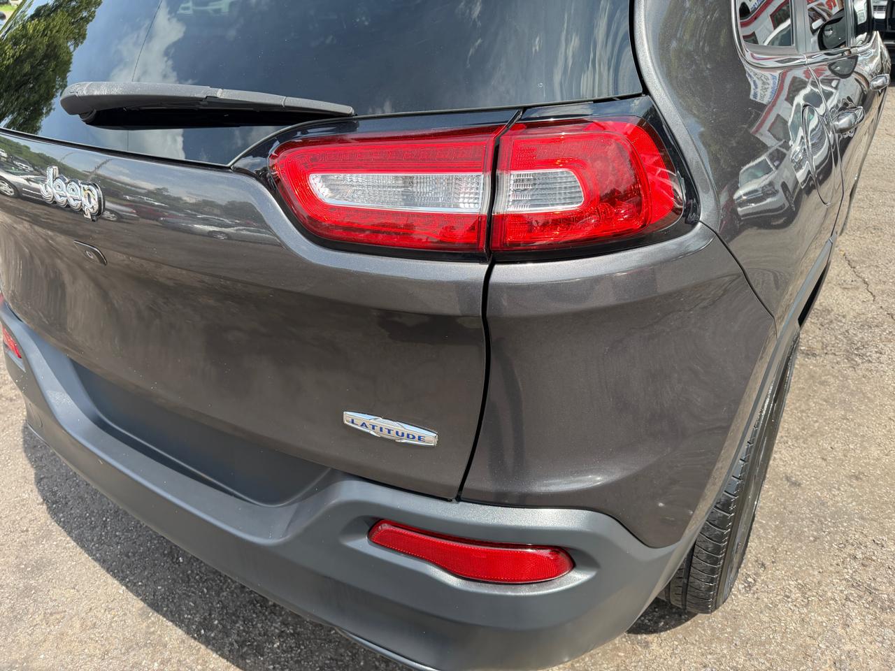 Jeep Cherokee Latitude 2015