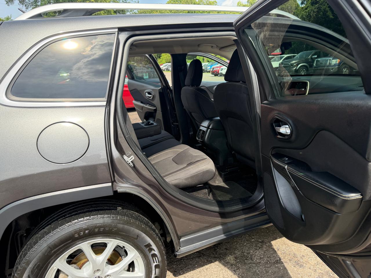 Jeep Cherokee Latitude 2015