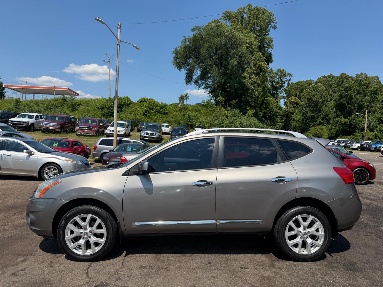 Nissan Rogue S 2WD 2013
