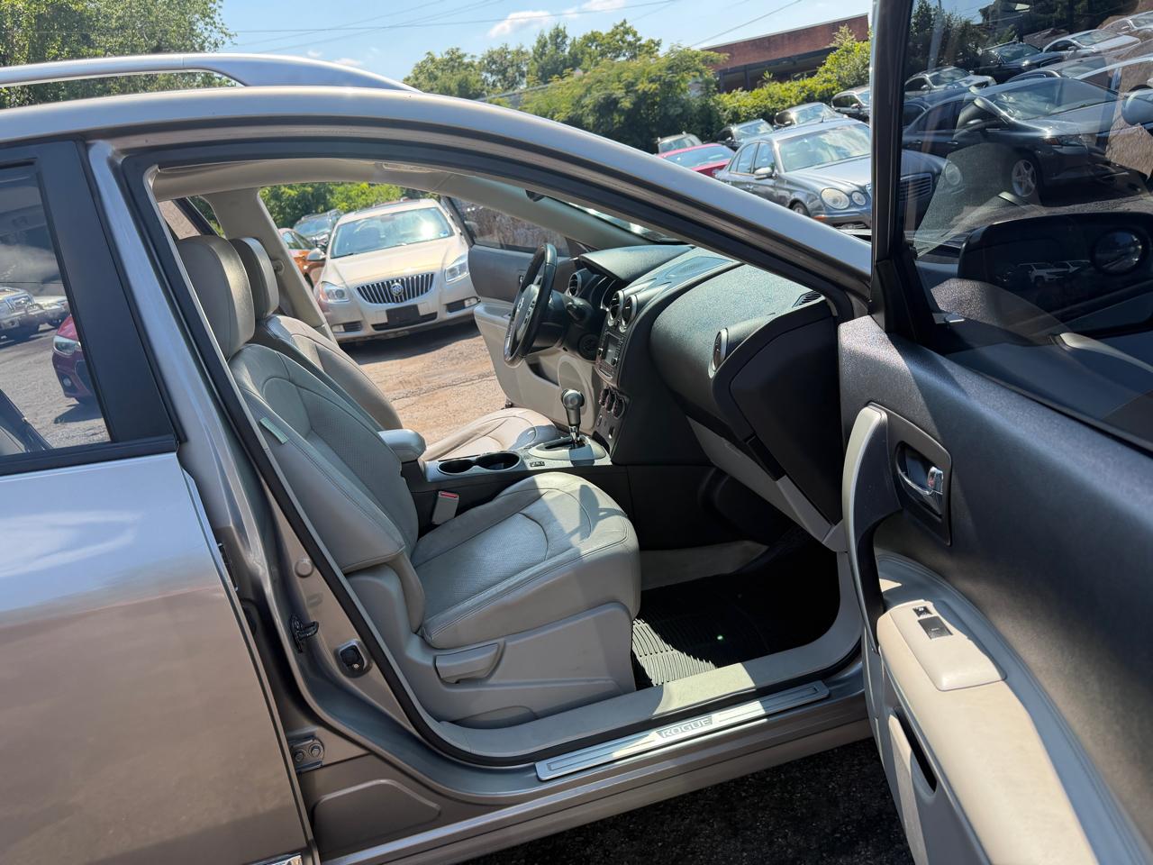 Nissan Rogue S 2WD 2013
