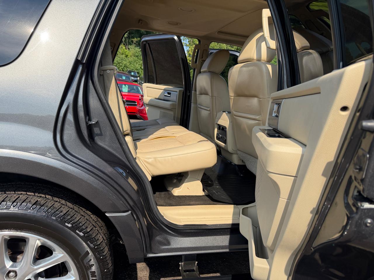 Ford Expedition Limited 2WD 2015