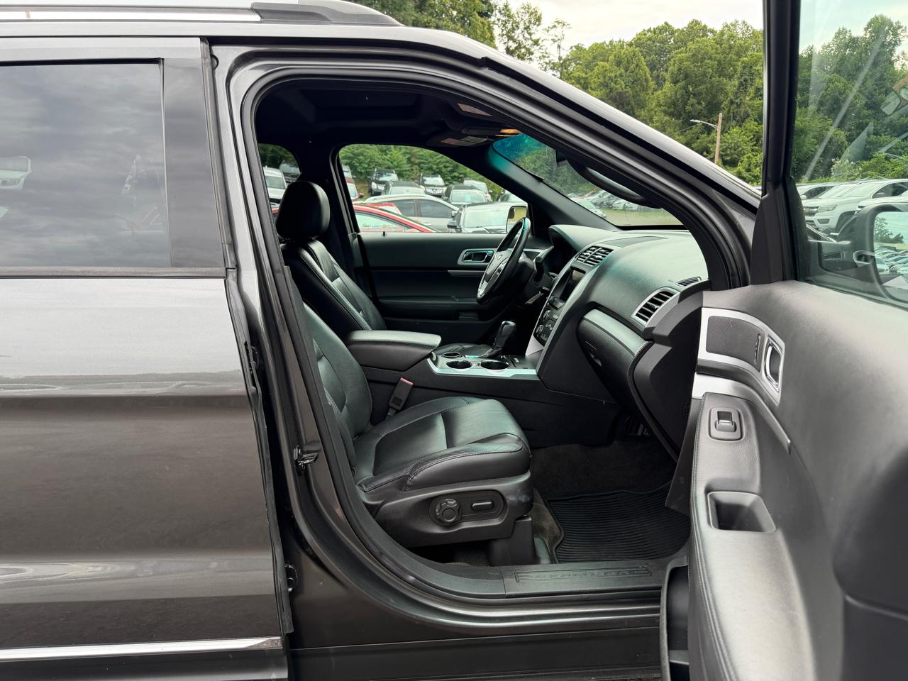 Ford Explorer XLT 2015