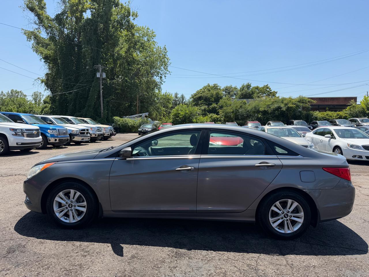 Hyundai Sonata GLS 2012