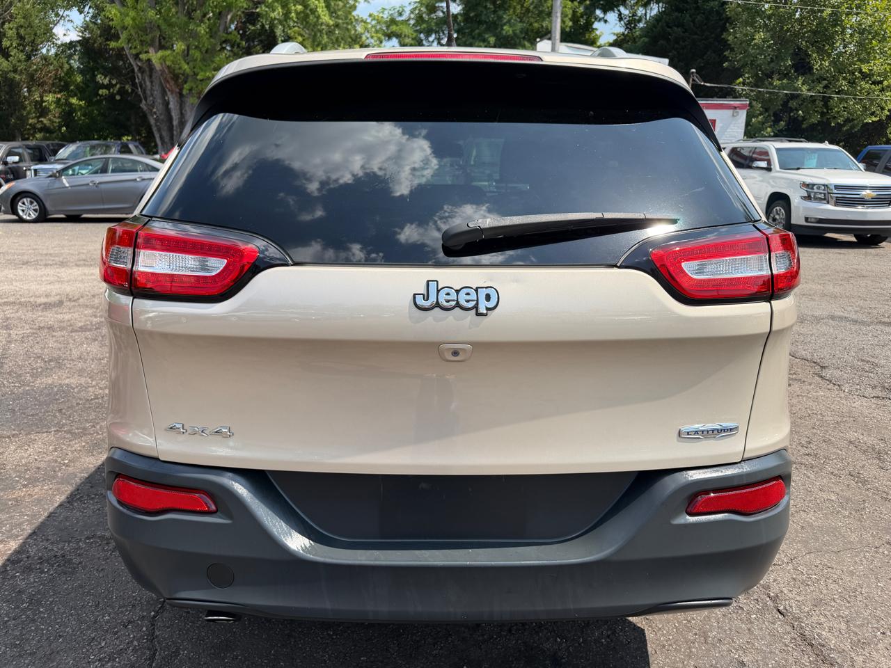 Jeep Cherokee  2015
