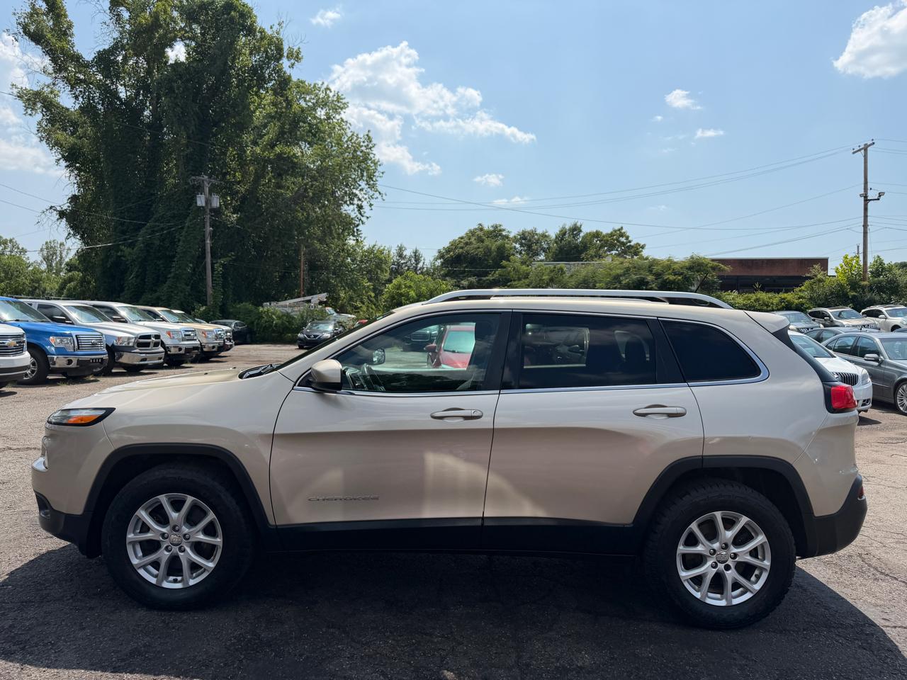 Jeep Cherokee  2015