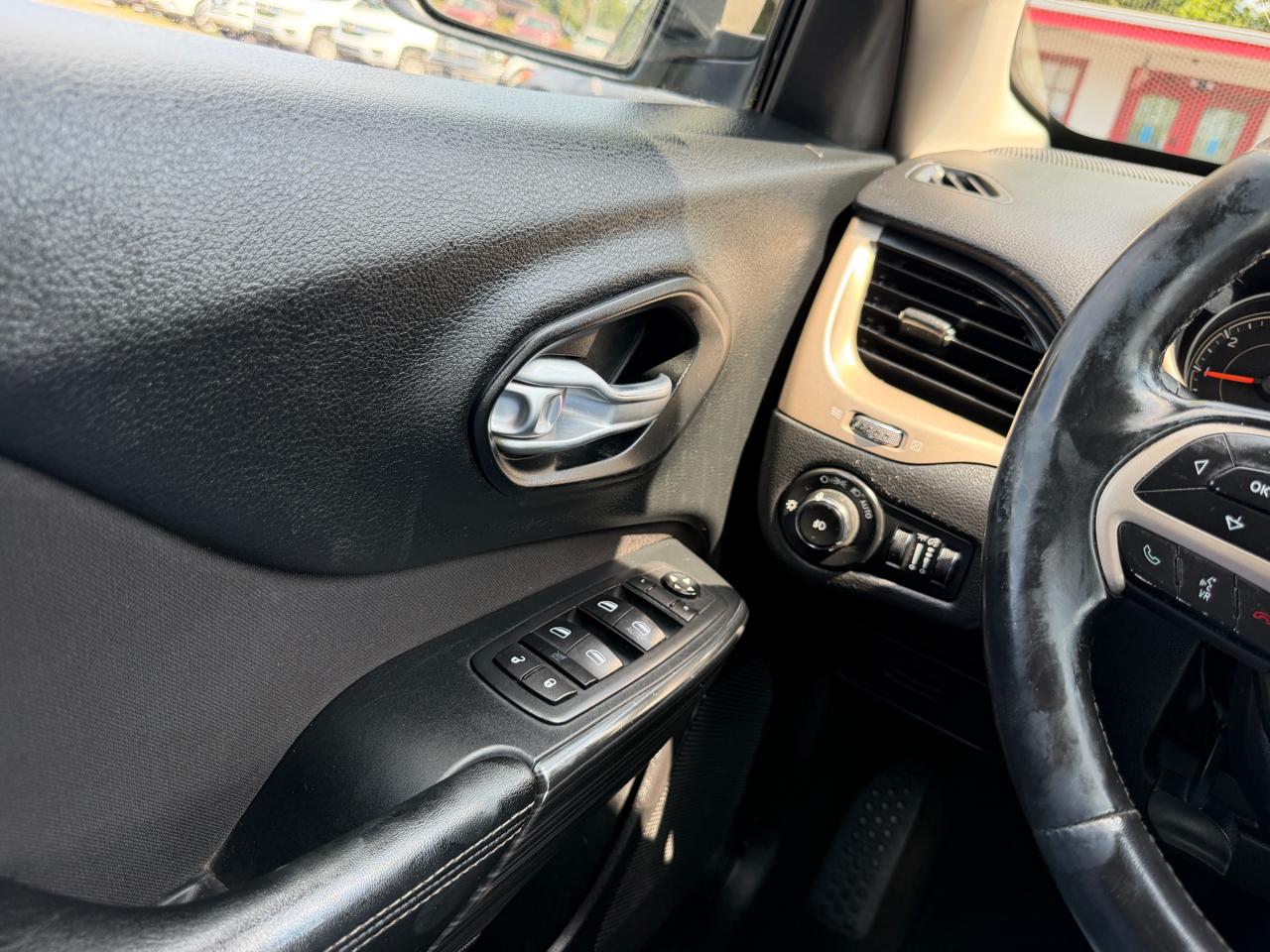Jeep Cherokee  2015
