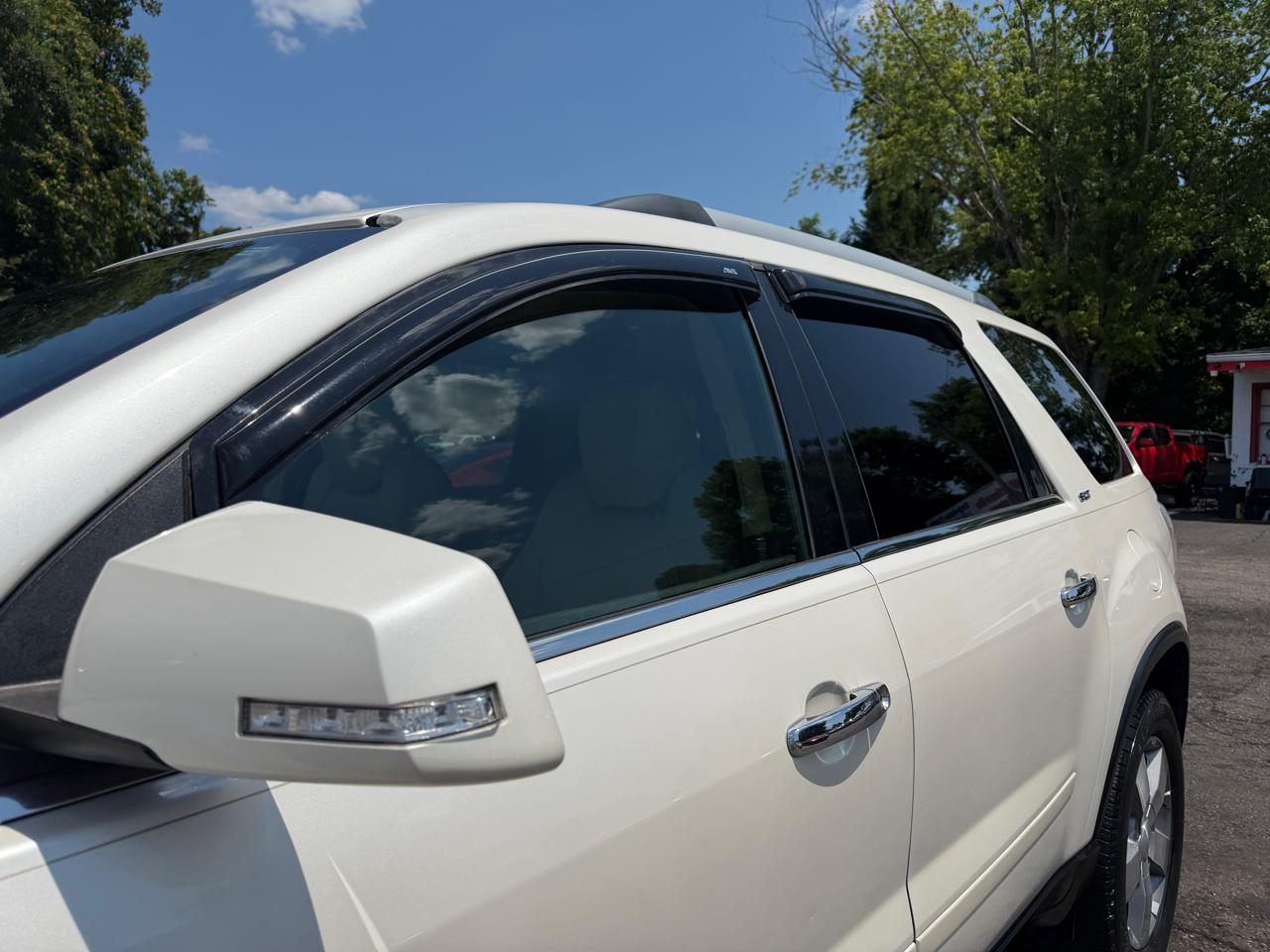 GMC Acadia  2011