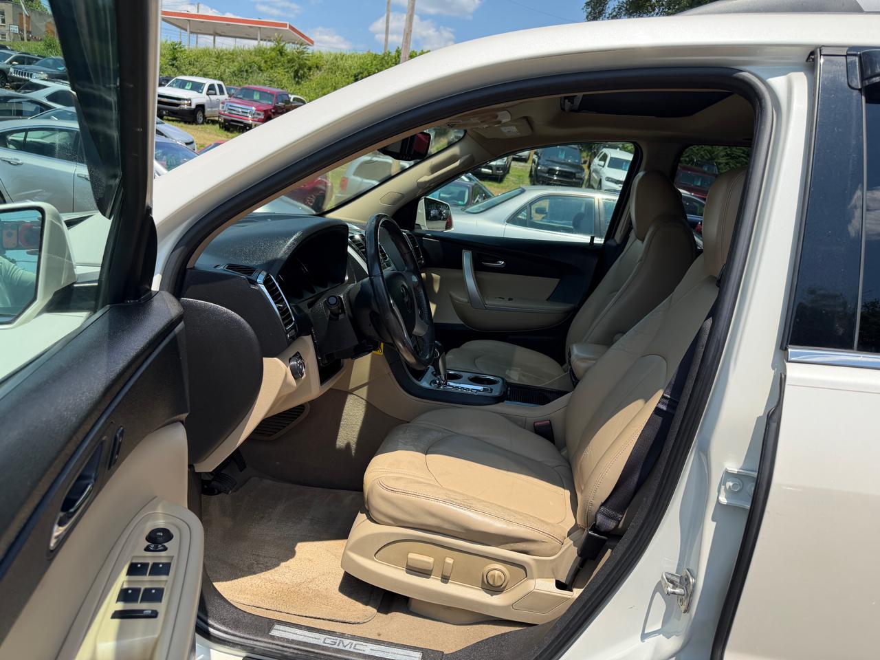 GMC Acadia  2011