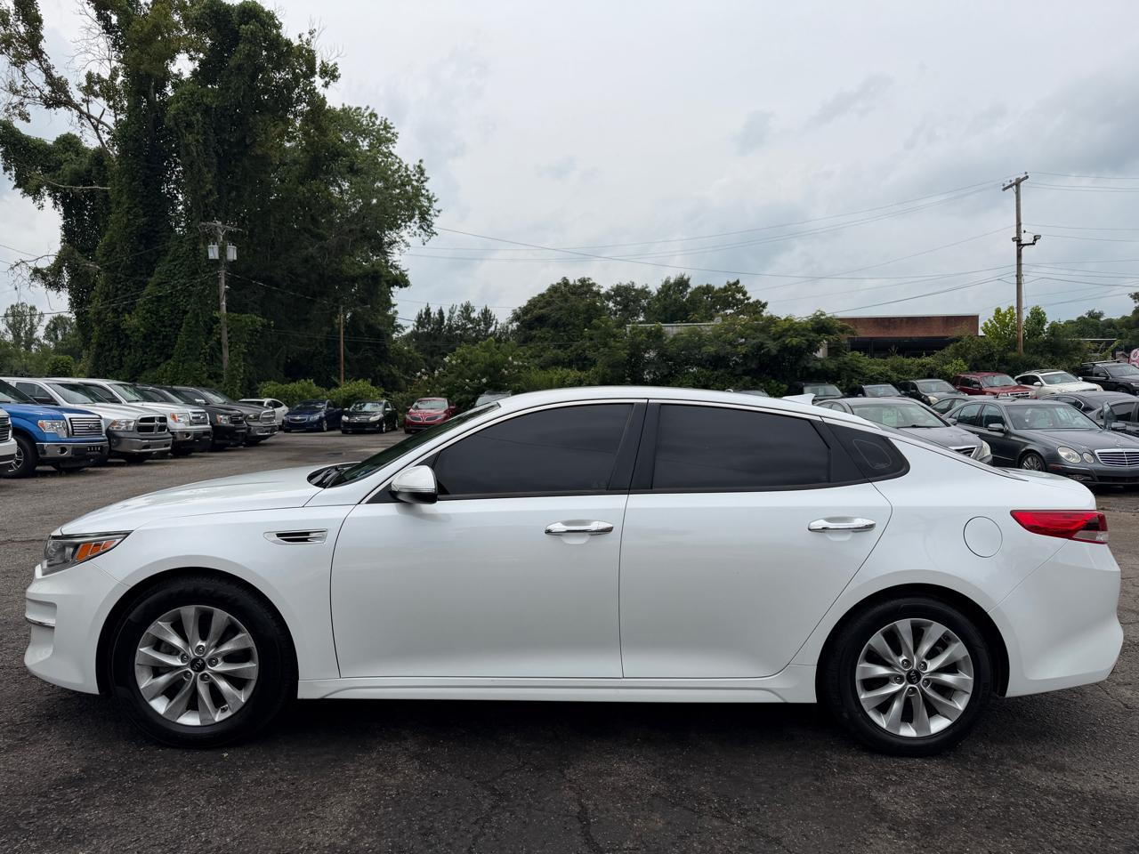 Kia Optima LX 2017