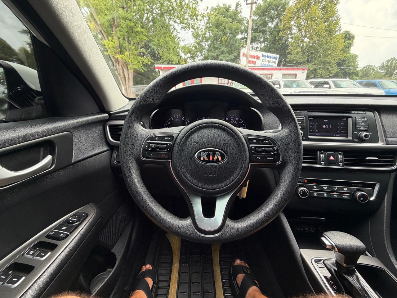 Kia Optima LX 2017