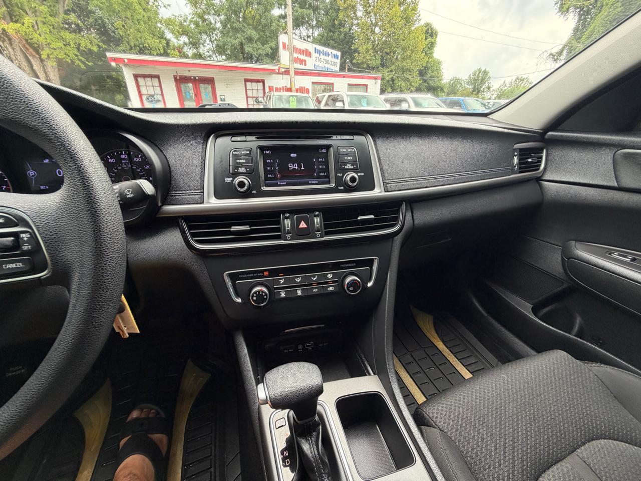 Kia Optima LX 2017