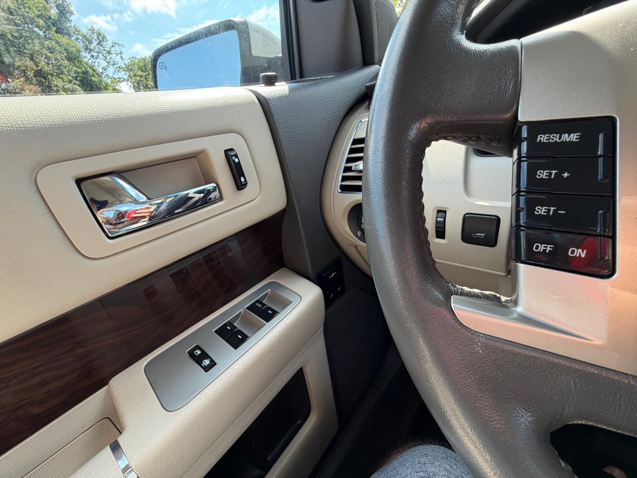 Ford Flex  2012