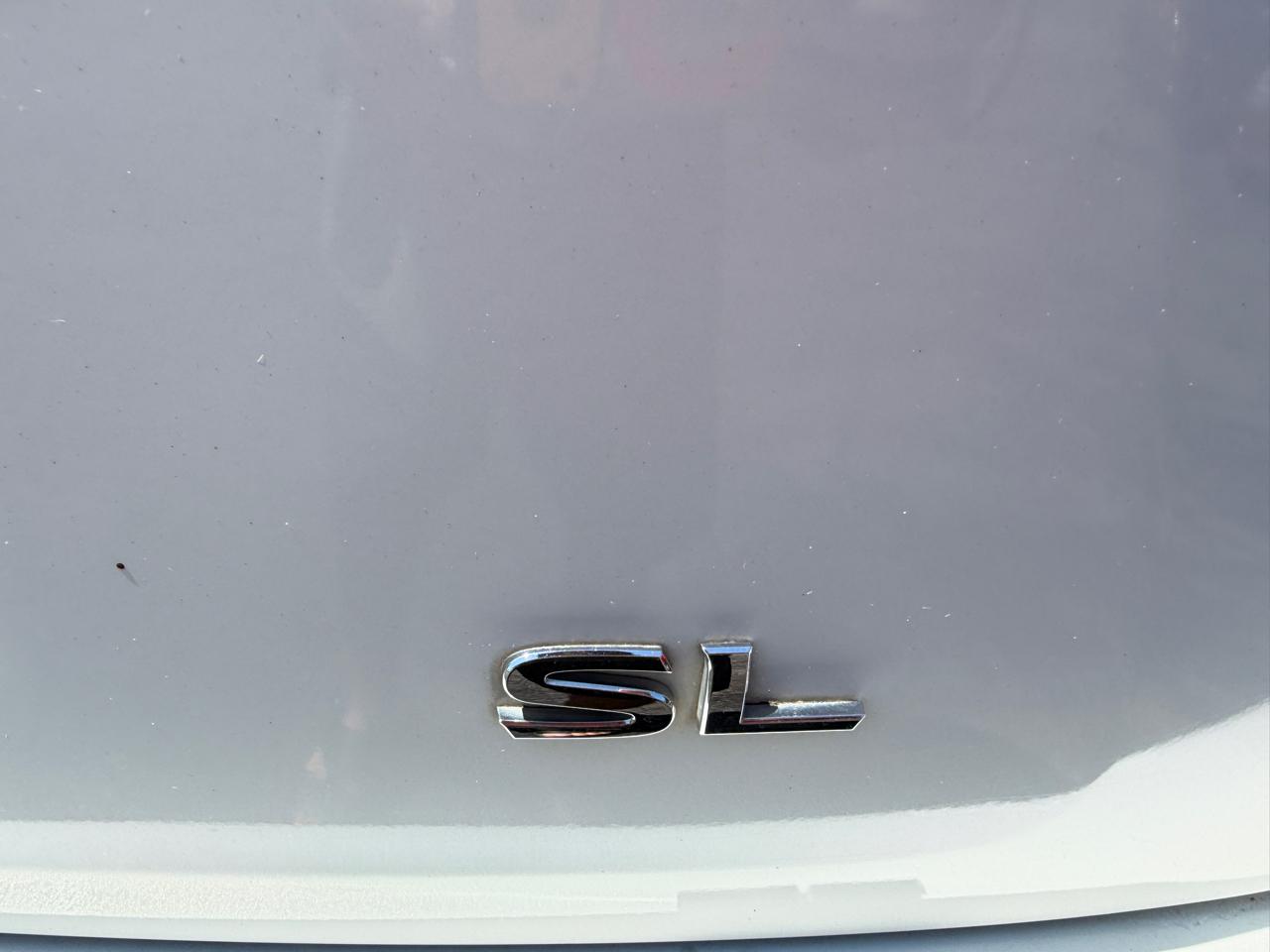 Nissan Pathfinder LE 2WD 2013