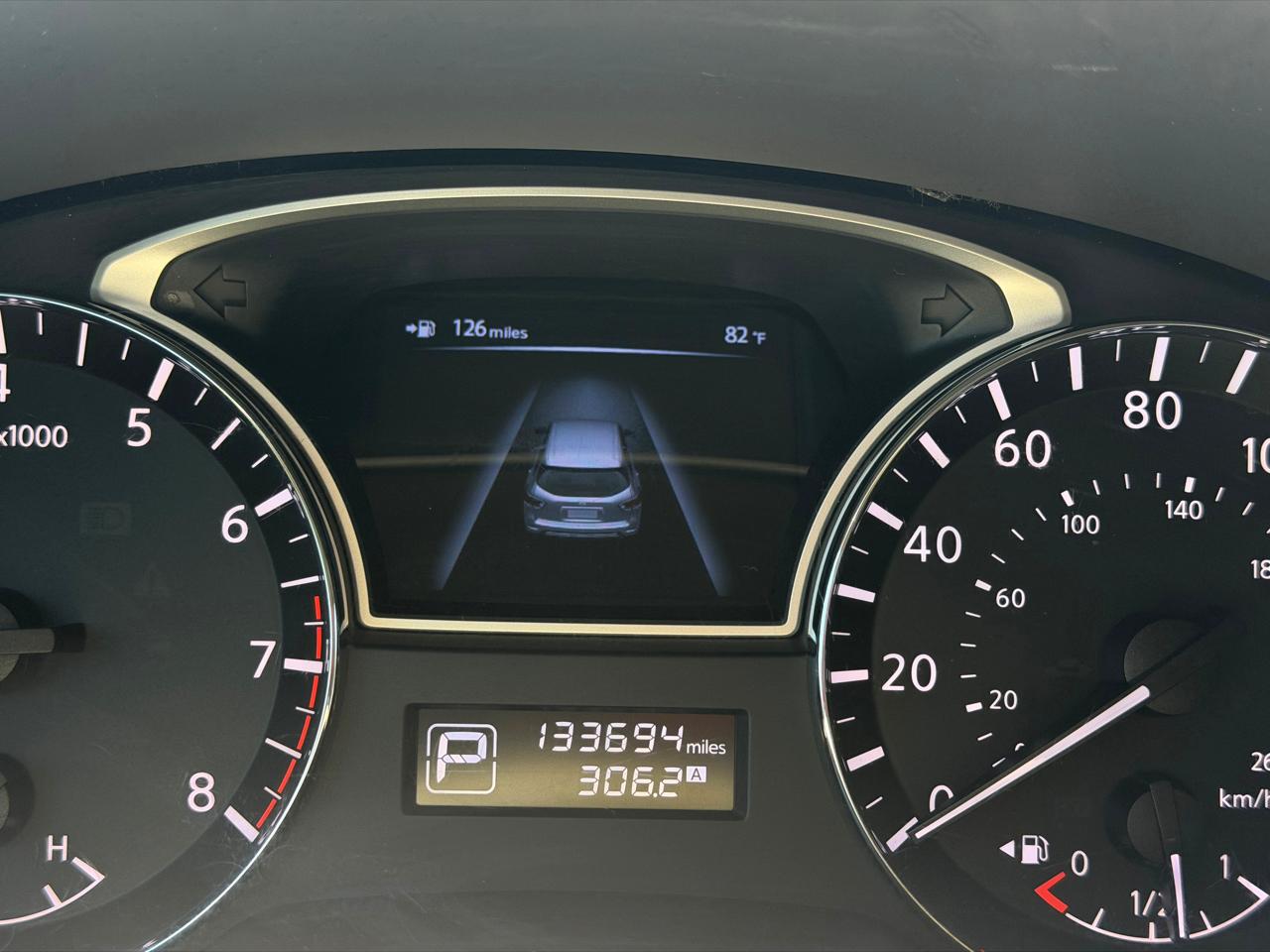 Nissan Pathfinder LE 2WD 2013