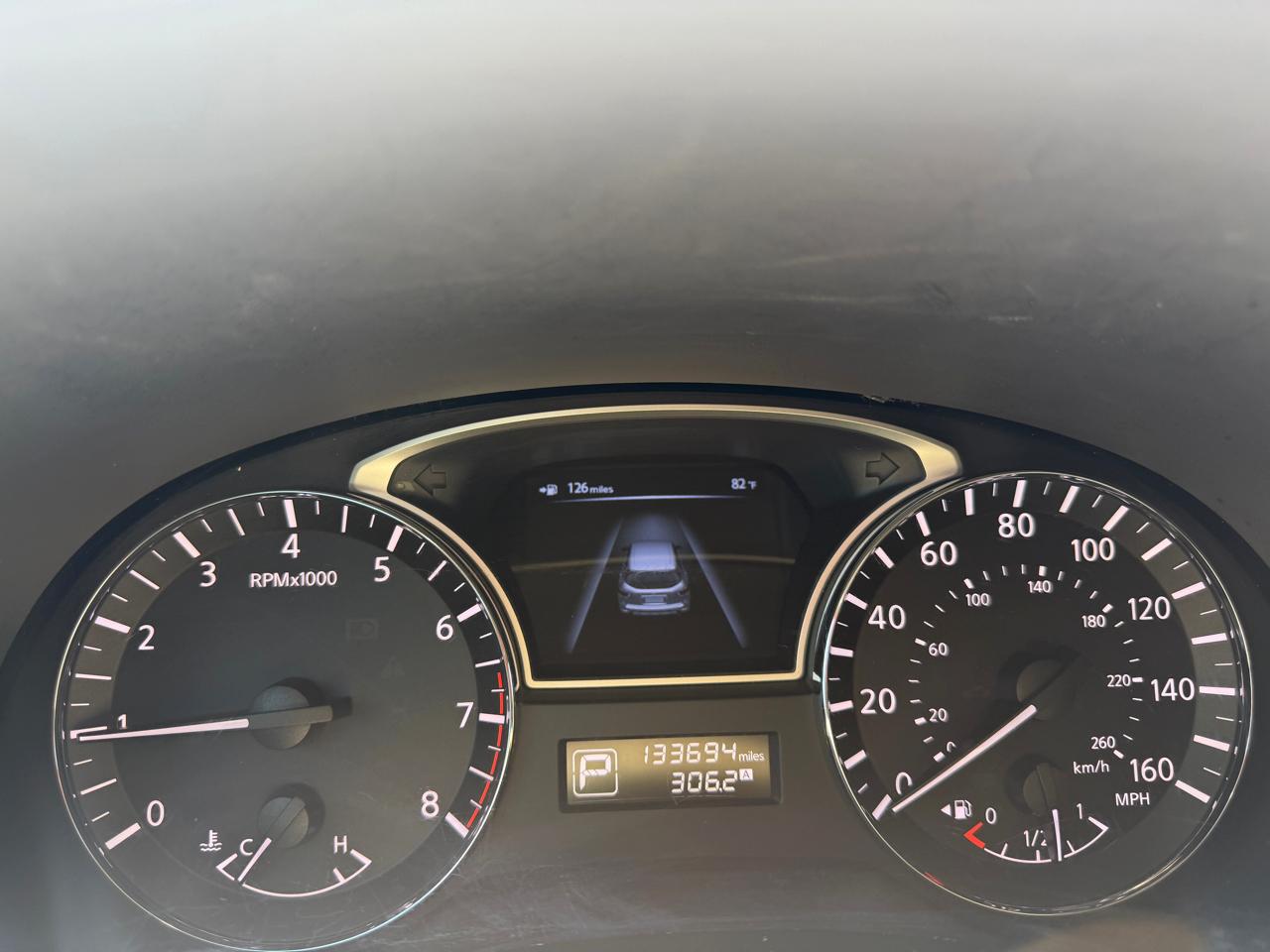 Nissan Pathfinder LE 2WD 2013