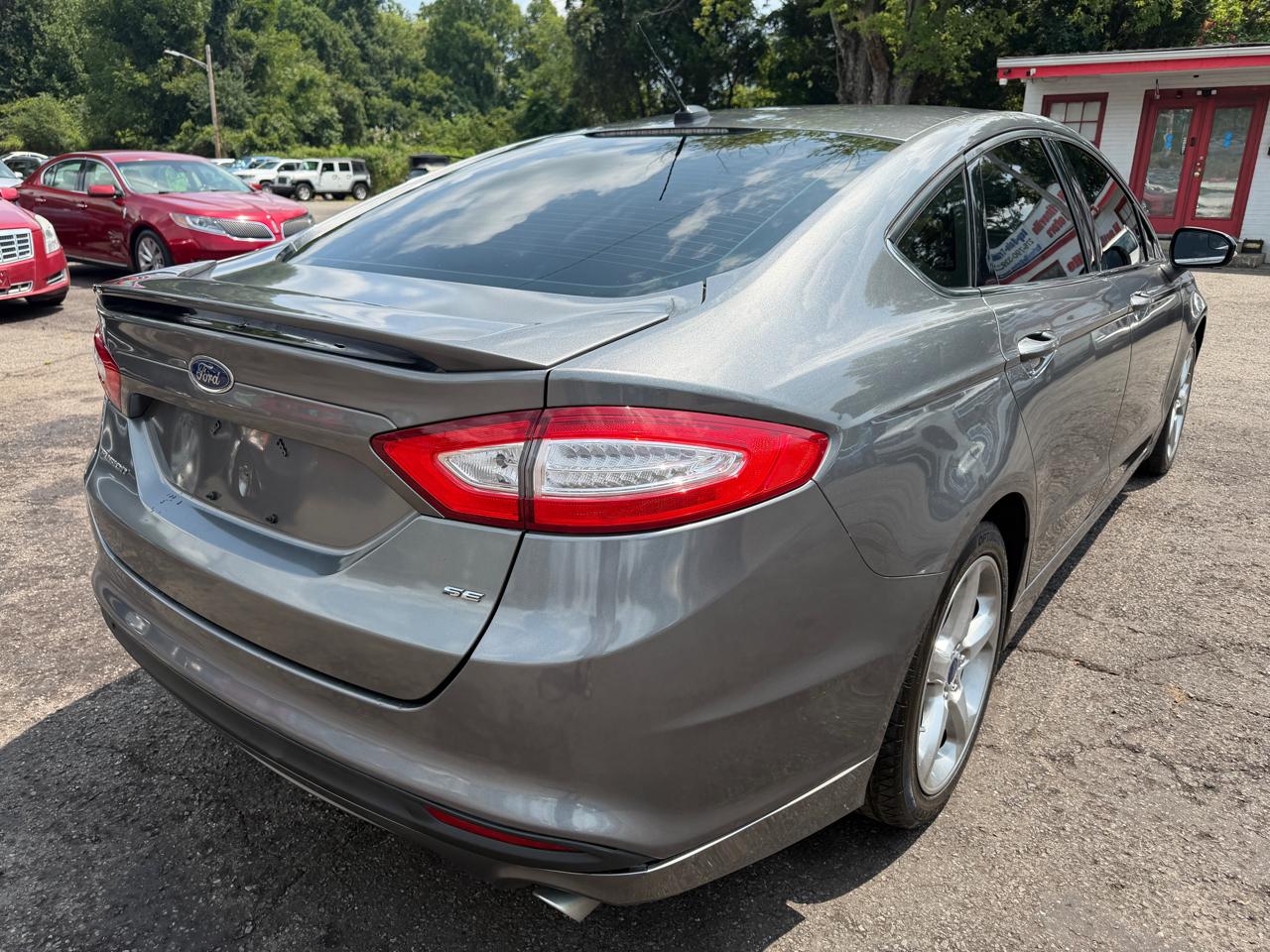 Ford Fusion SE 2014