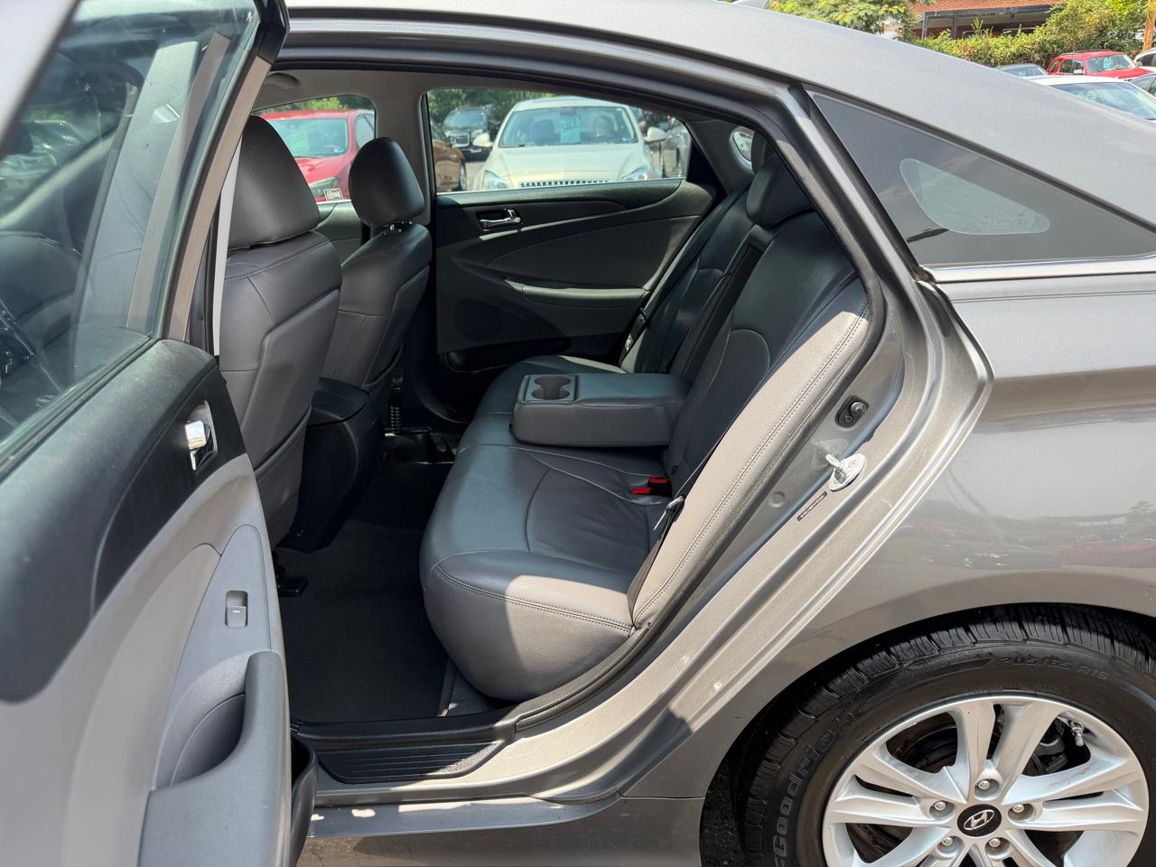 Hyundai Sonata GLS 2013