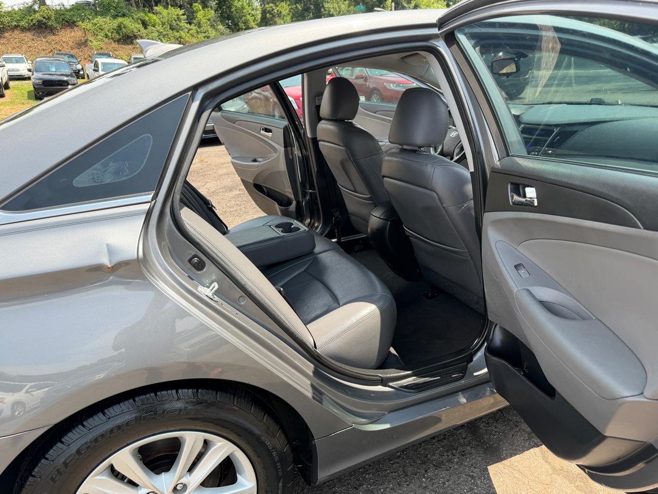 Hyundai Sonata GLS 2013