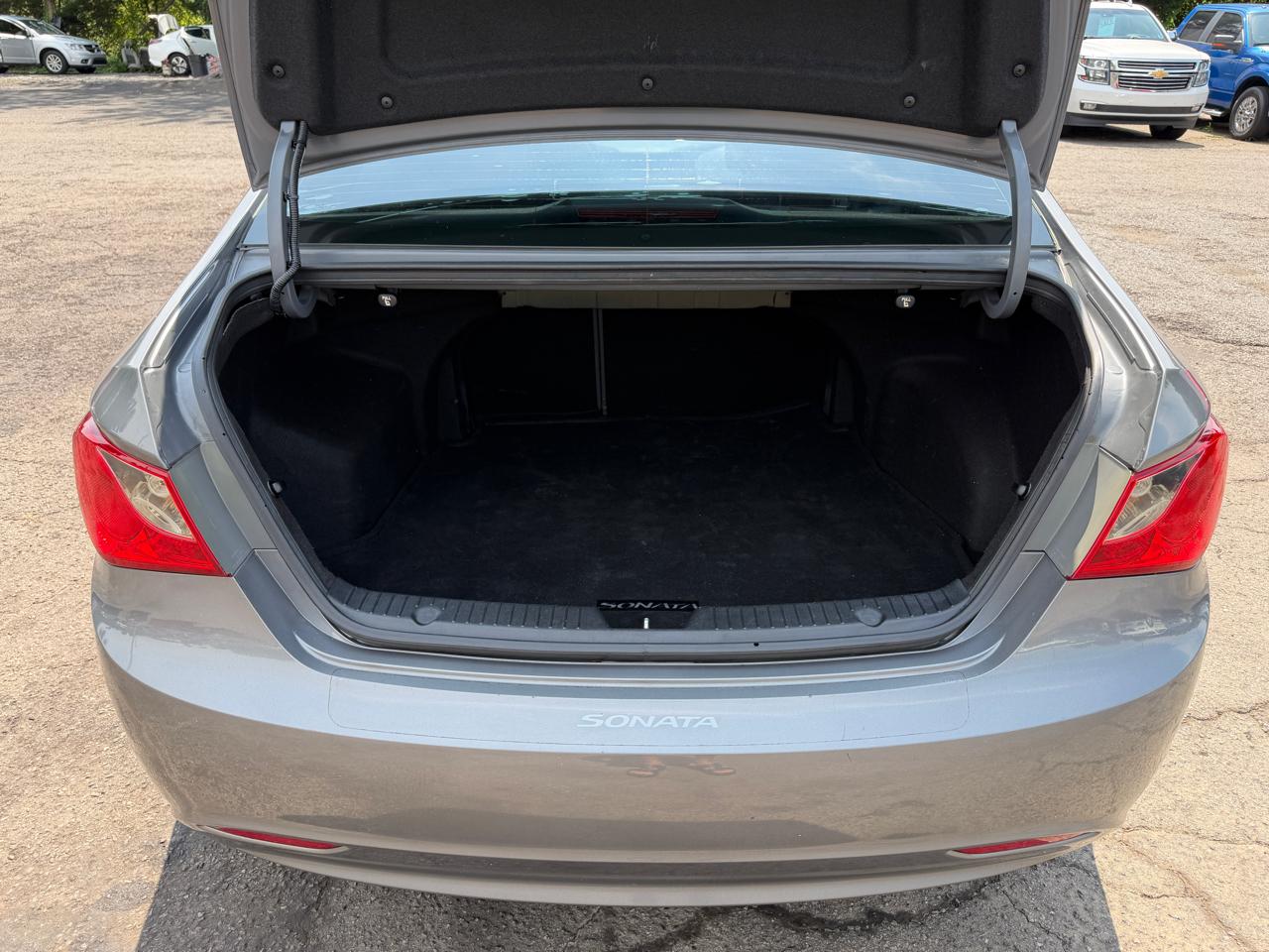 Hyundai Sonata GLS 2013