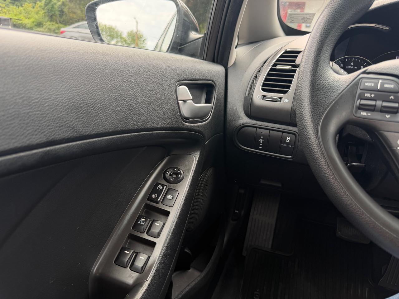 Kia Forte LX 2018