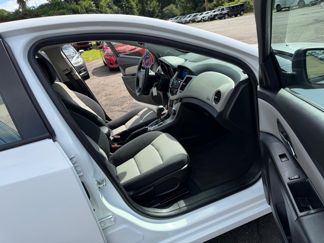 Chevrolet Cruze Limited LS Auto 2016