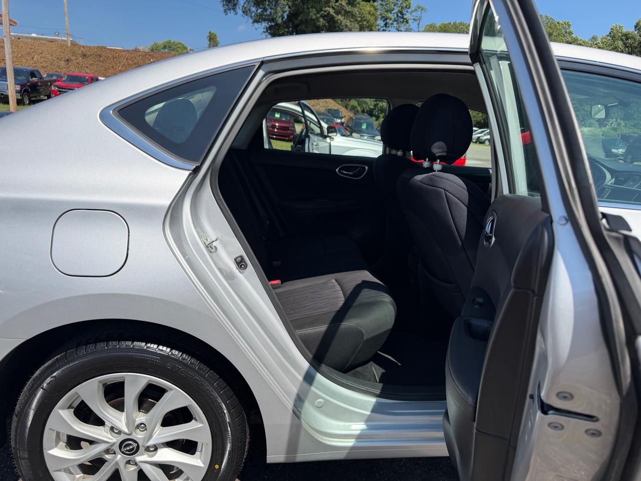 Nissan Sentra  2019