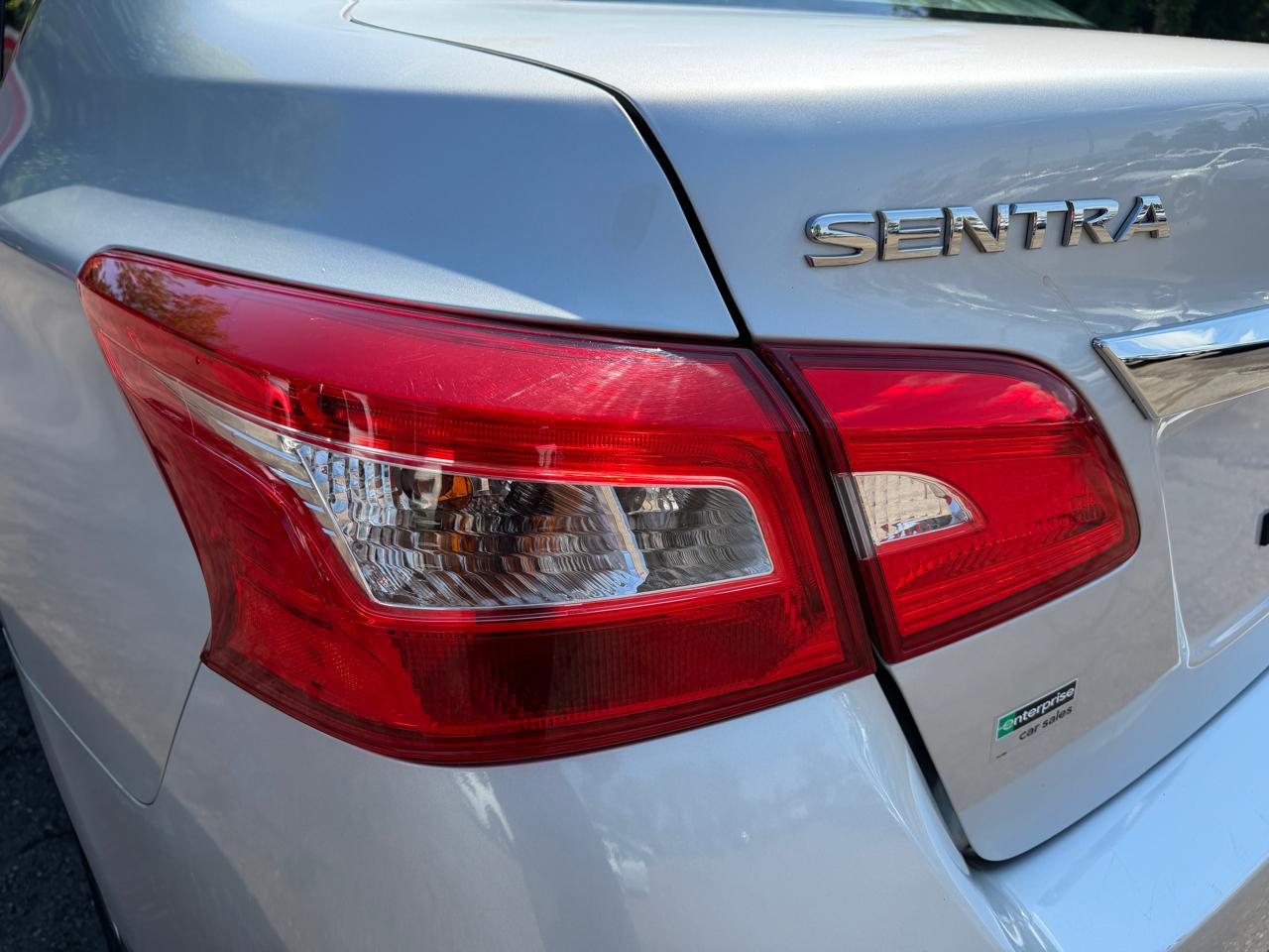 Nissan Sentra  2019