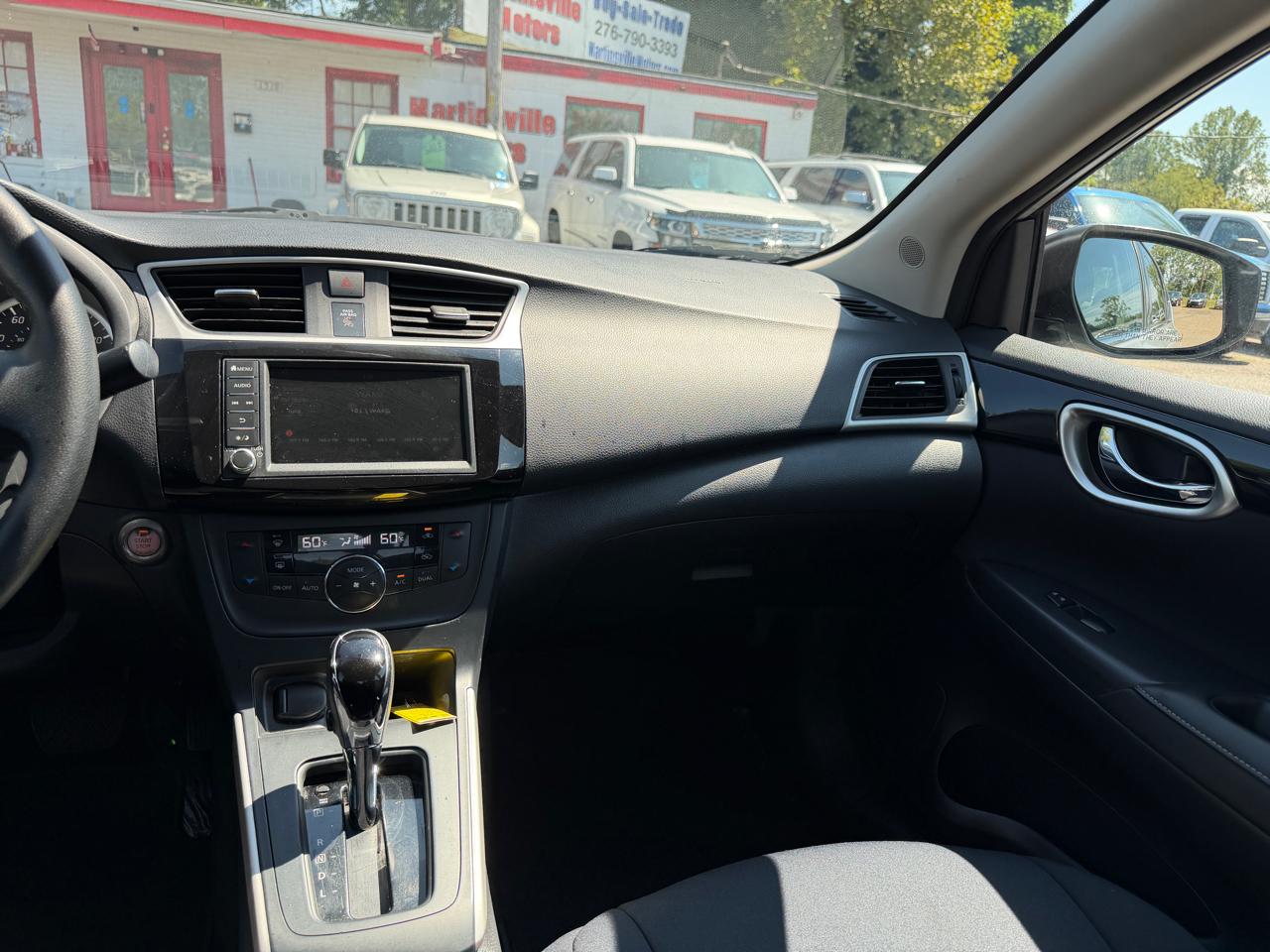 Nissan Sentra  2019
