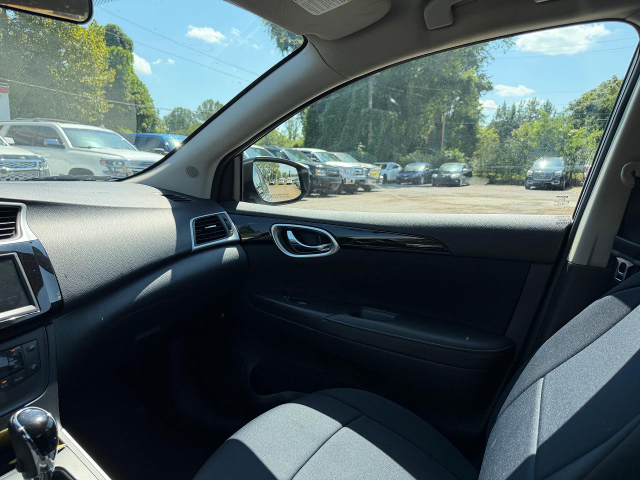 Nissan Sentra  2019