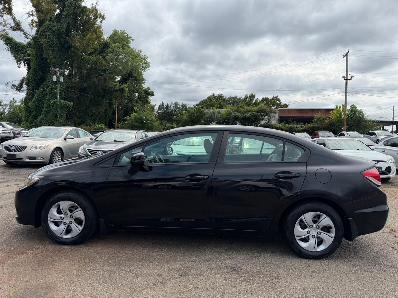 Honda Civic LX sedan 2013