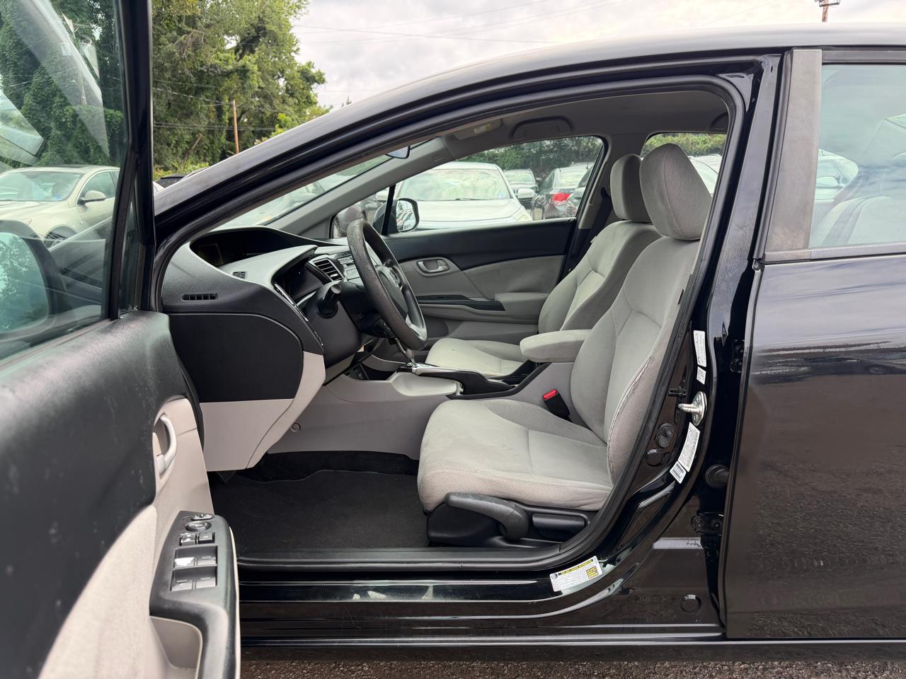 Honda Civic LX sedan 2013