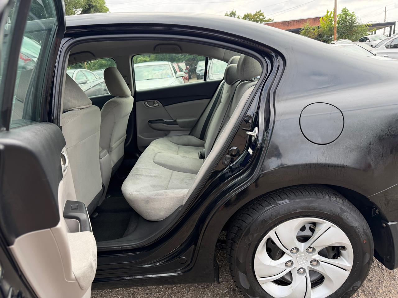 Honda Civic LX sedan 2013