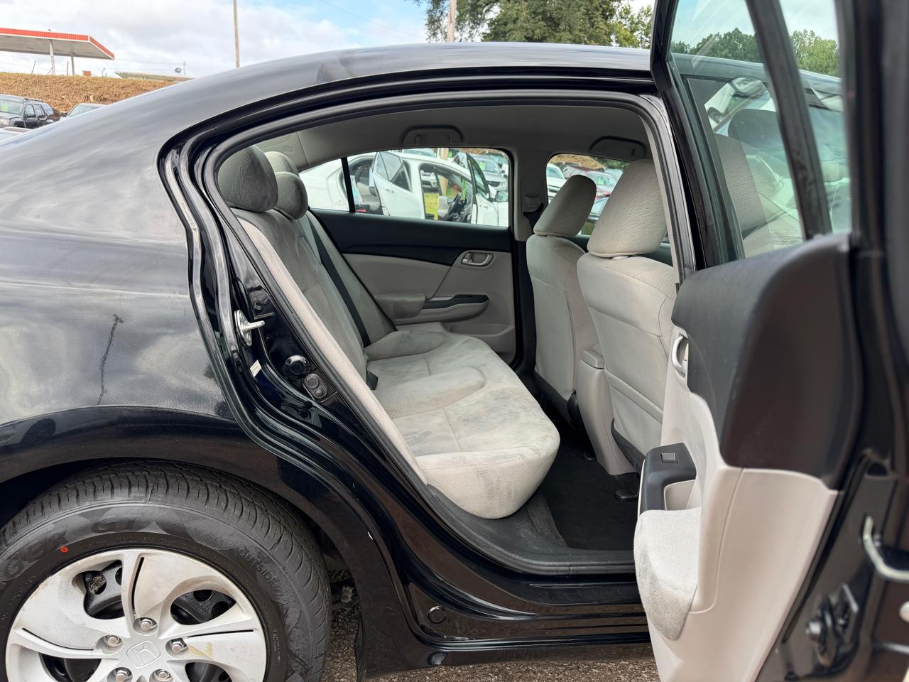 Honda Civic LX sedan 2013