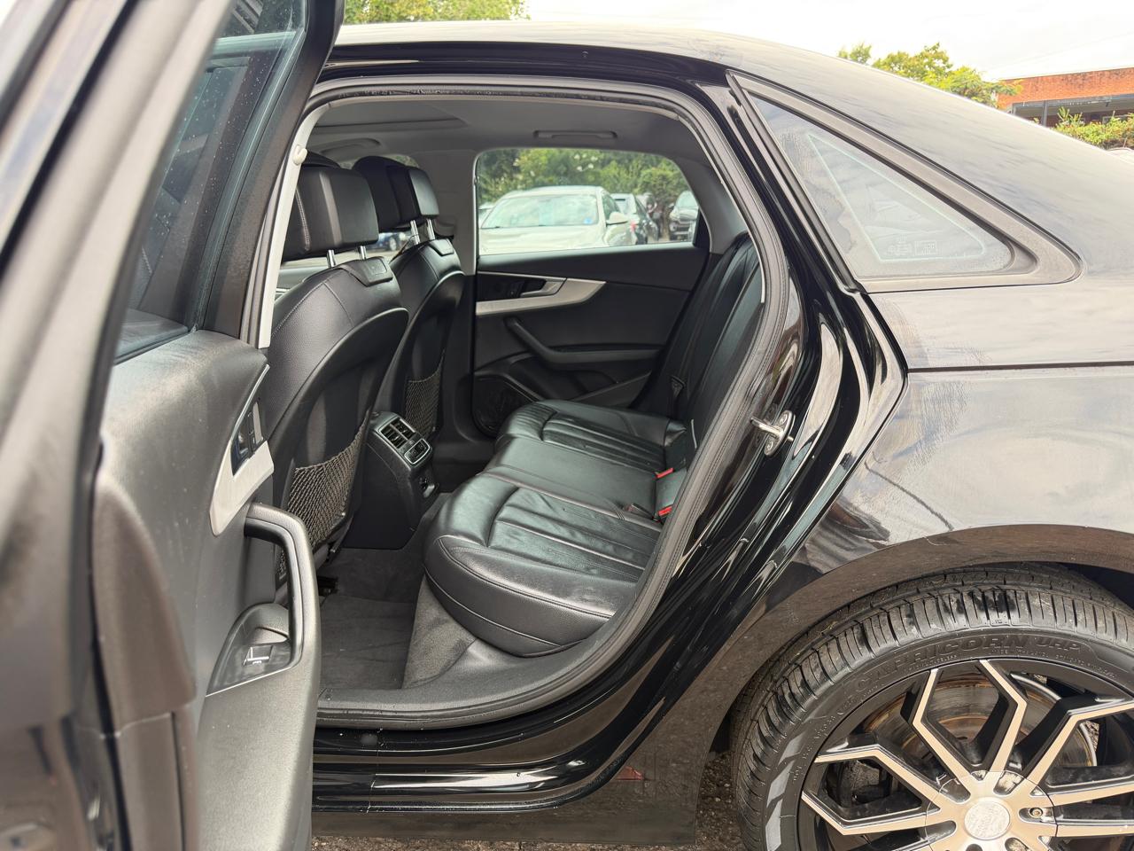 Audi A4  2017
