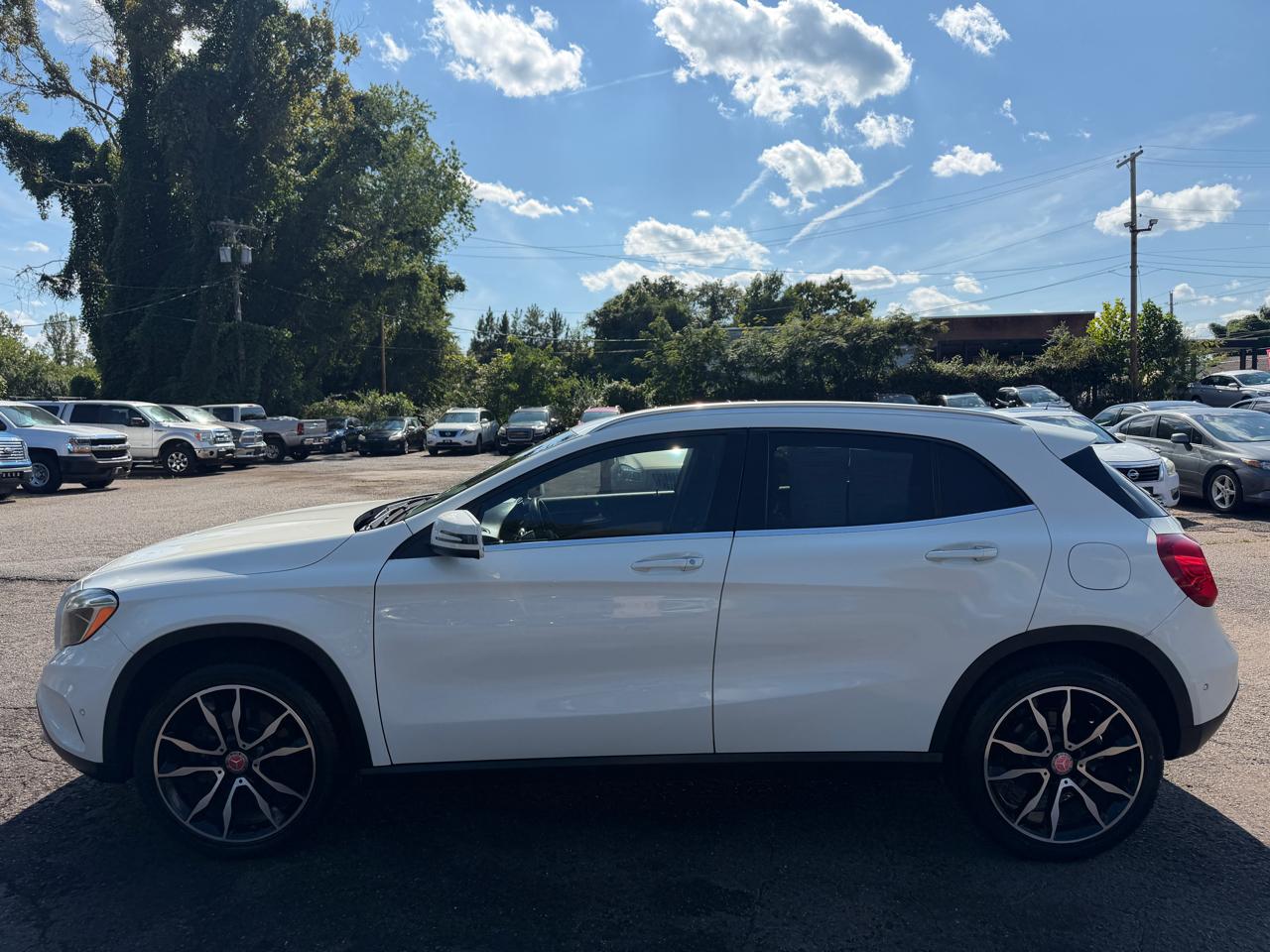 Mercedes-Benz GLA-Class GLA250 2015