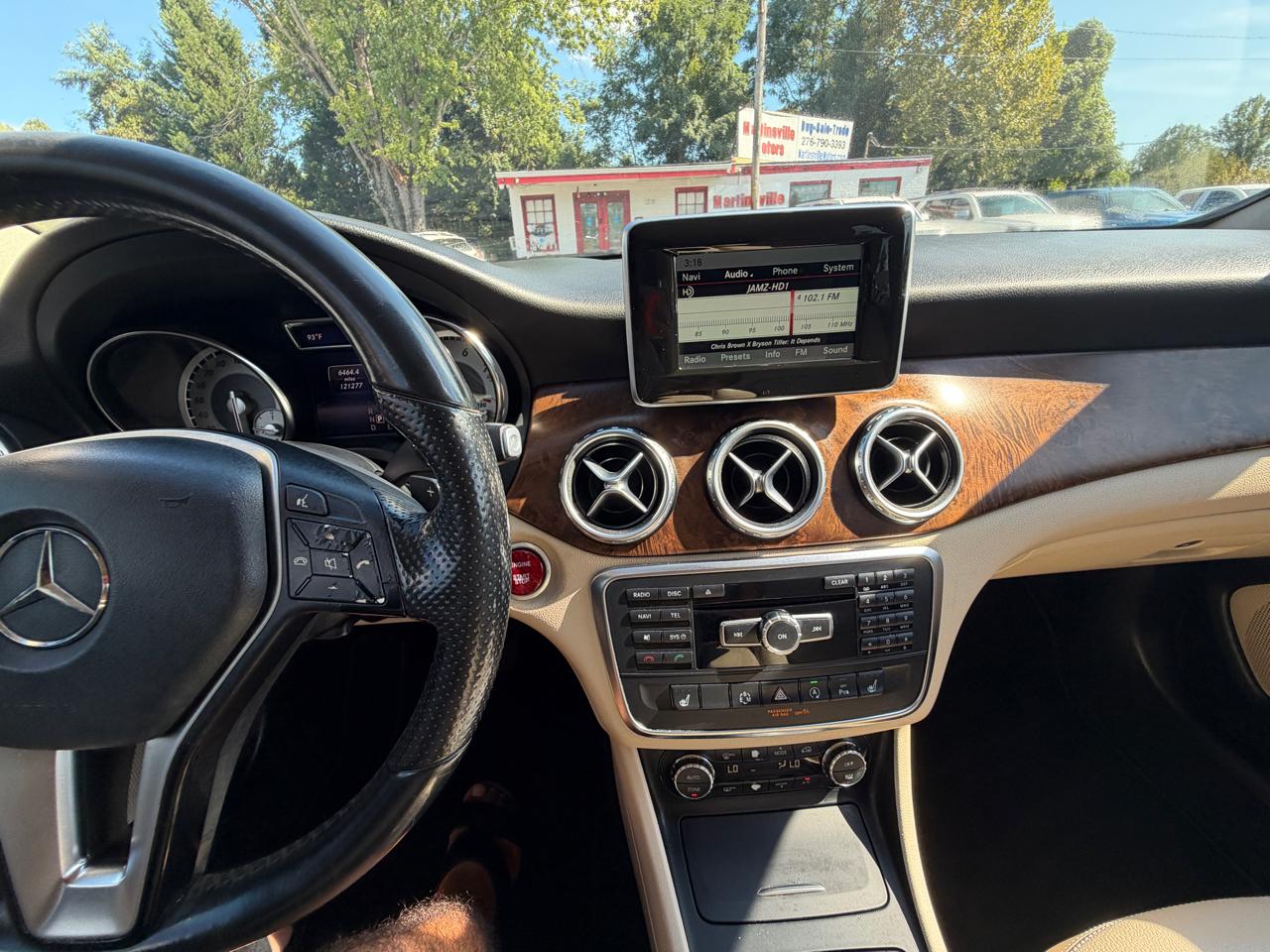 Mercedes-Benz GLA-Class GLA250 2015