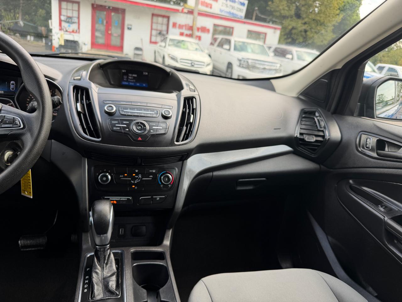 Ford Escape S FWD 2019
