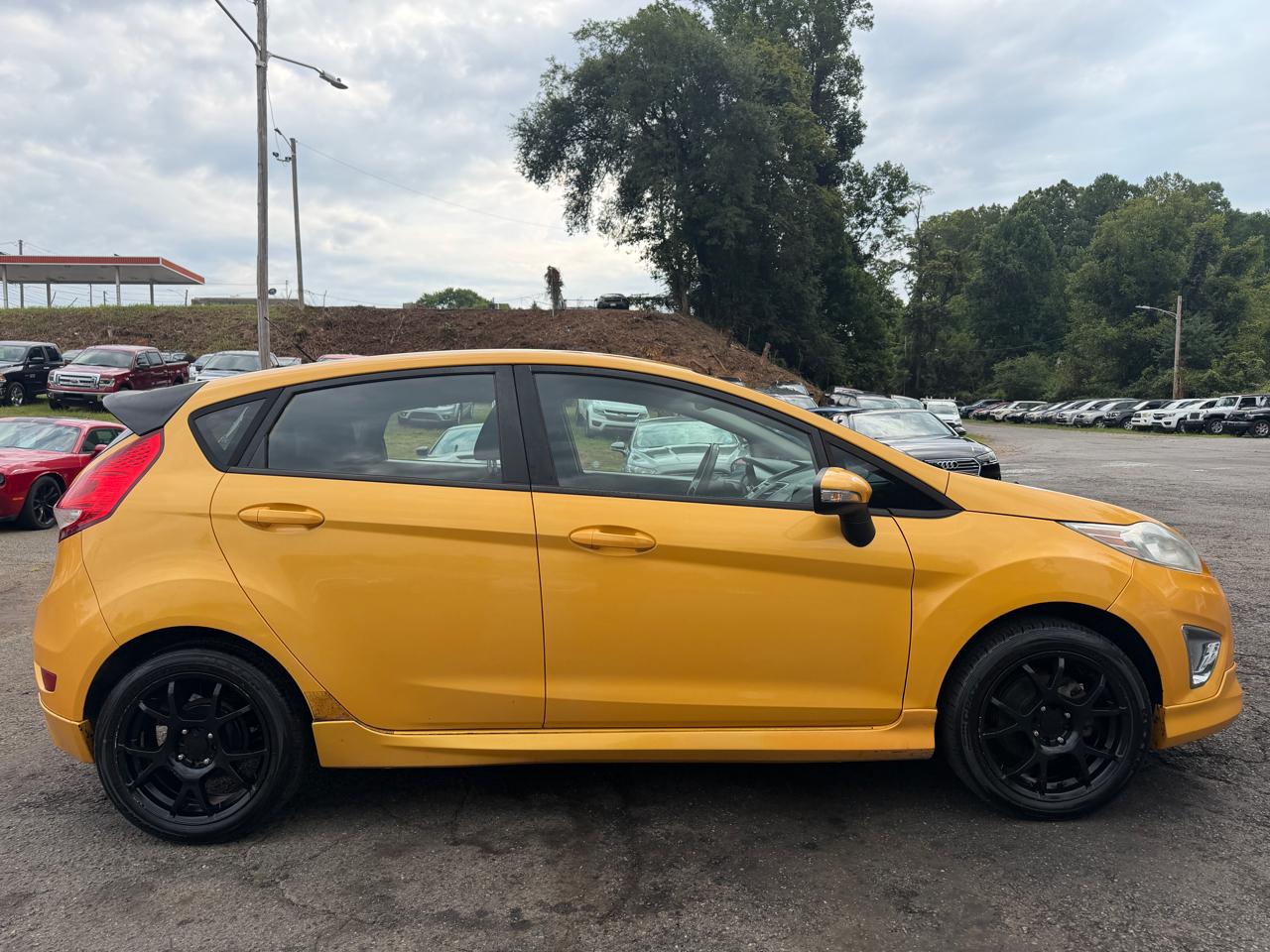 Ford Fiesta SES Hatchback 2011