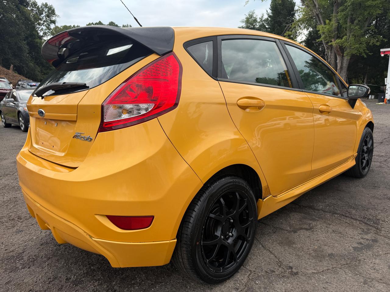 Ford Fiesta SES Hatchback 2011