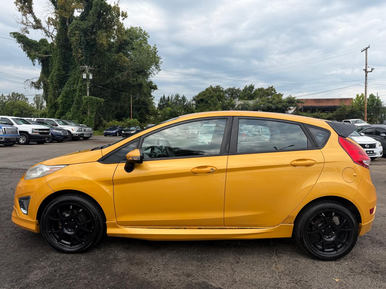 Ford Fiesta SES Hatchback 2011