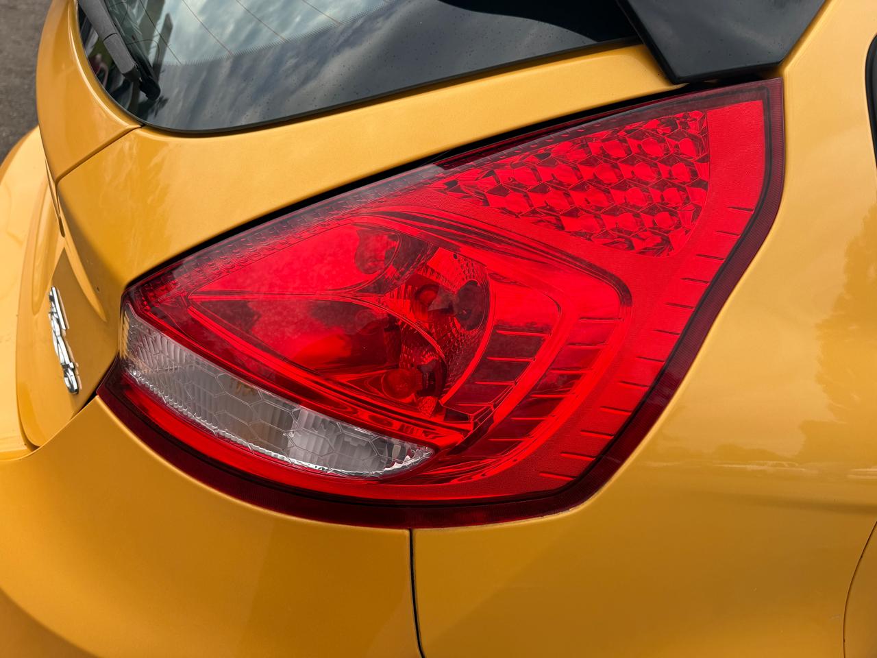 Ford Fiesta SES Hatchback 2011