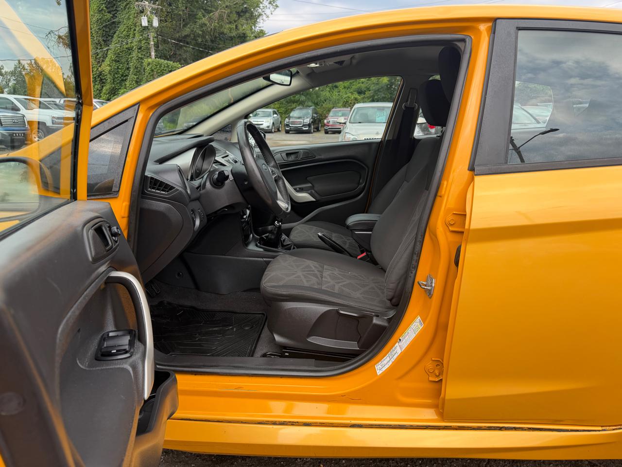 Ford Fiesta SES Hatchback 2011