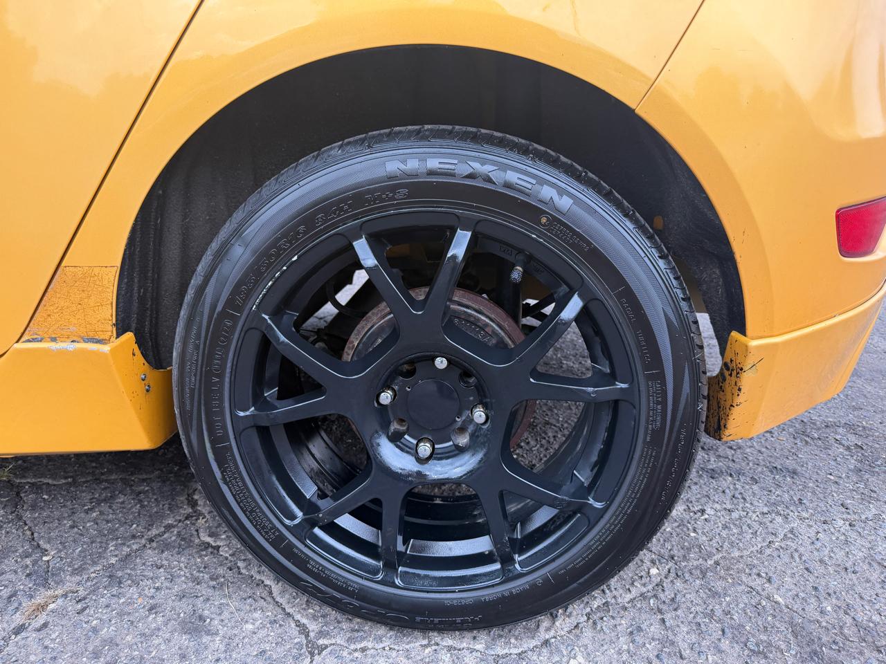 Ford Fiesta SES Hatchback 2011