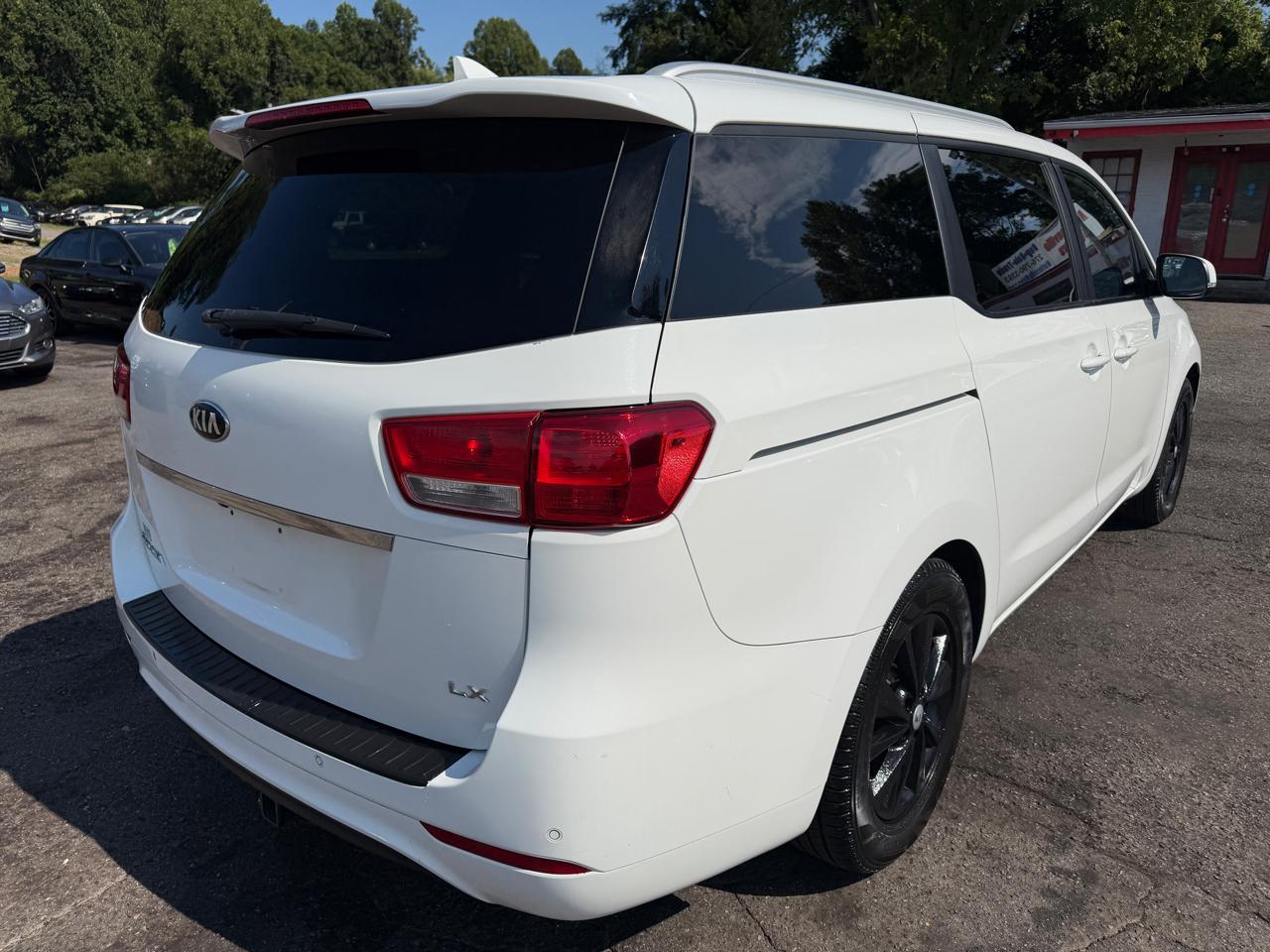 Kia Sedona LX 2016